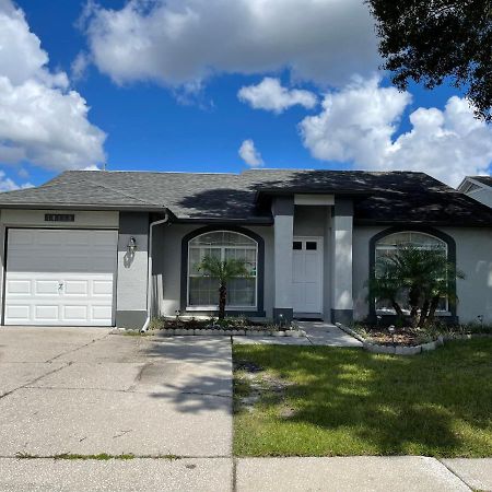 Cozy 3 Bedroom Home Close To Everything In Tampa! ภายนอก รูปภาพ