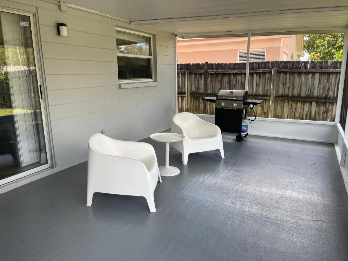 Cozy 3 Bedroom Home Close To Everything In Tampa! ภายนอก รูปภาพ