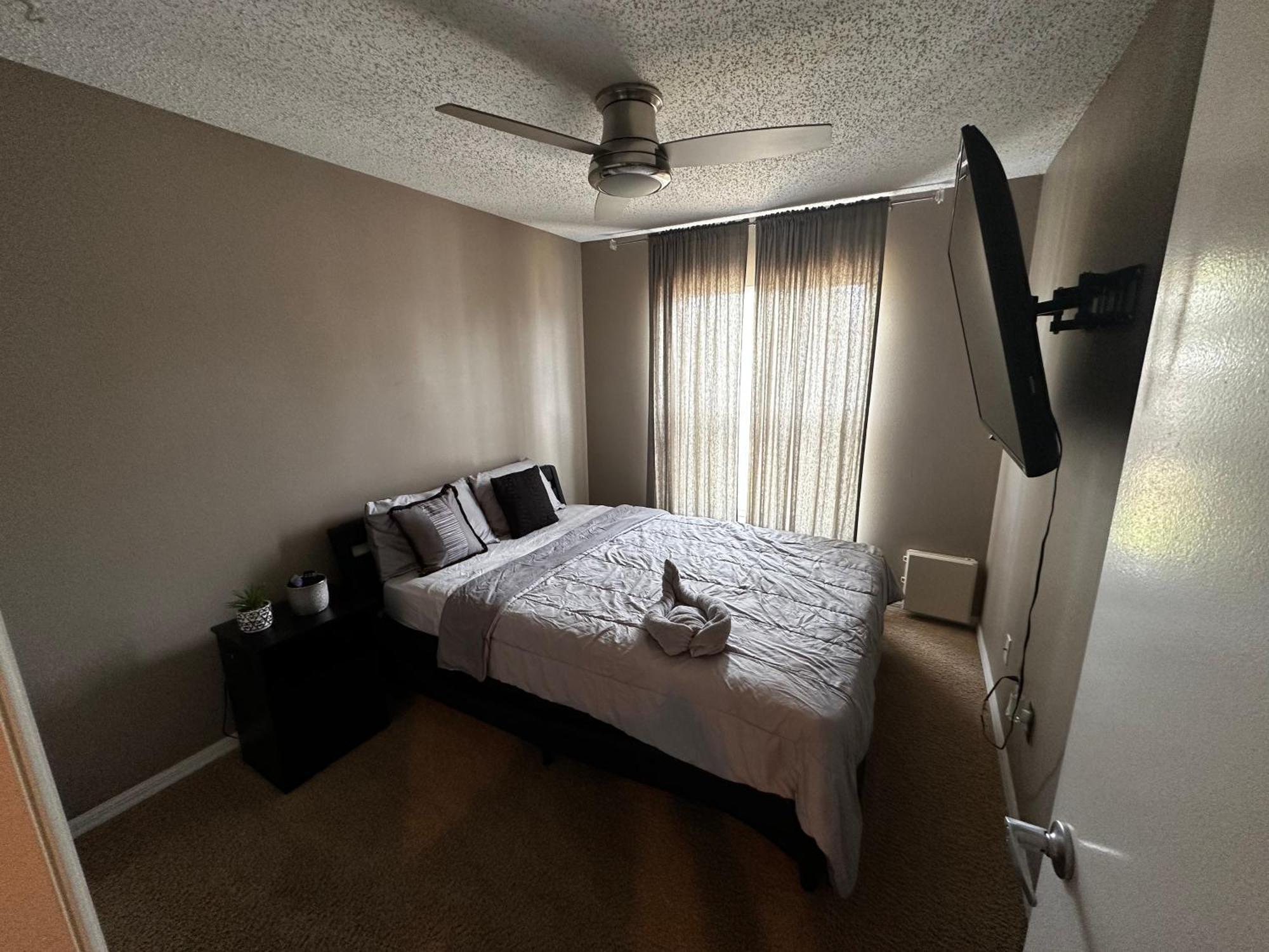Cozy 3 Bedroom Home Close To Everything In Tampa! ภายนอก รูปภาพ